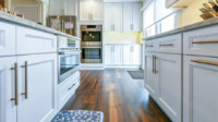 Custom Kitchen Cabinets